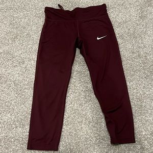 Nike dry-fit cropped leggings